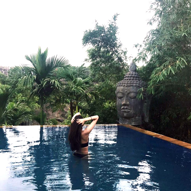 Guess who this star kid is in a black bikini, enjoying a great swim