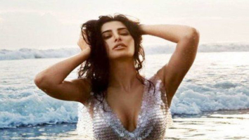 HOT! Nargis Fakhri gives us motivational goals that we can’t ignore