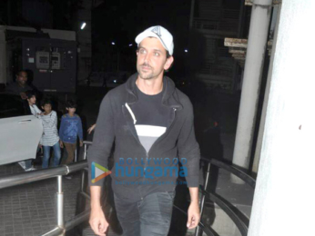 Hrithik Roshan, Sussanne Roshan and their kids arrive for the screening of ‘Wonder Woman’ at PVR Juhu