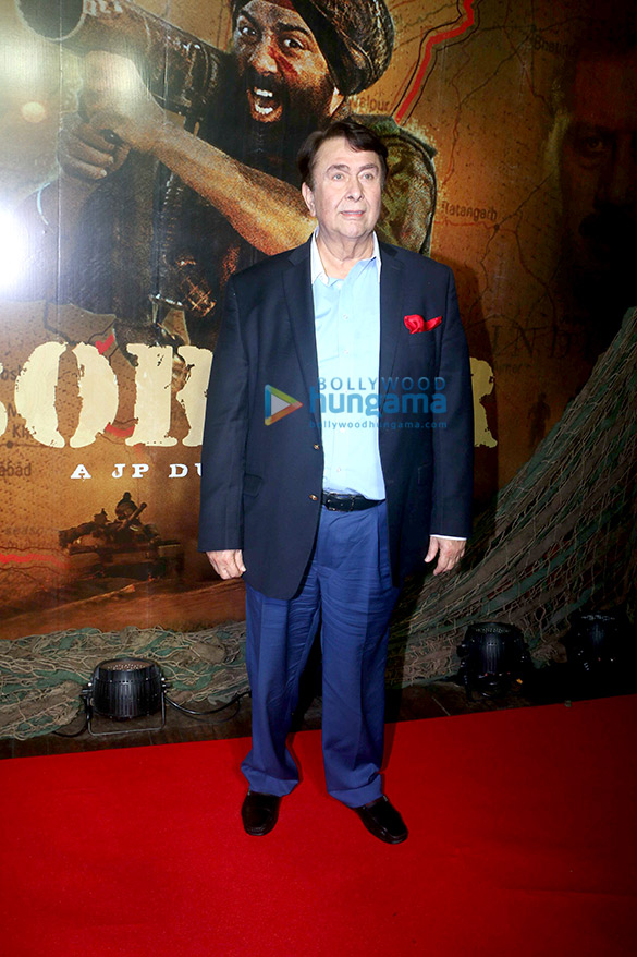 j p dutta celebrates 20 years of the movie border 16