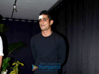 Jackky Bhagnani, Prateik Babbar and Gauahar Khan snapped post theatre play 'Riddles'
