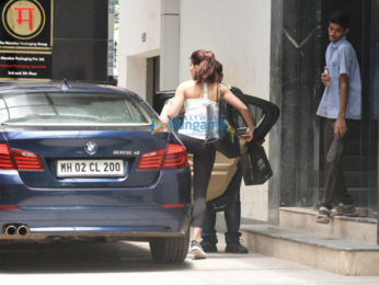 Jacqueline Fernandez snapped post her gym session in Bandra