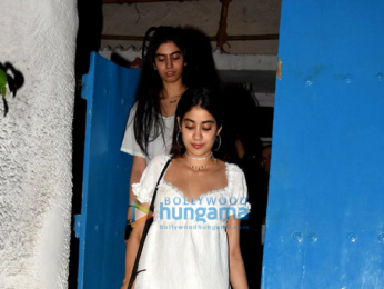 Jhanvi Kapoor and Khushi Kapoor snapped post dinner at Olive in Bandra