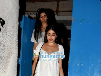 Jhanvi Kapoor and Khushi Kapoor snapped post dinner at Olive in Bandra
