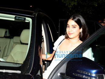 Jhanvi Kapoor and Khushi Kapoor snapped post dinner at Olive in Bandra