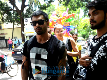 Karan Singh Grover and Bipasha Basu snapped post their gym sessions
