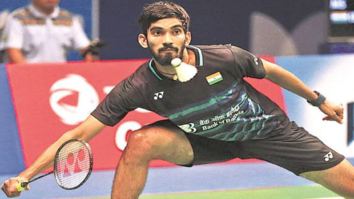 SUPERB! Bollywood lauds and applauds the ace player Kidambi Srikanth for creating history!
