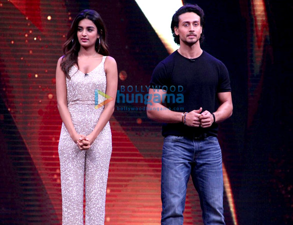 Promotions of ‘Munna Michael’ on the sets of Sabse Bada Kalakar Promotions of ‘Munna Michael’ on the sets of Sabse Bada Kalakar