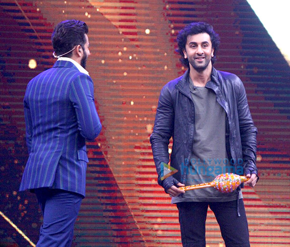 ranbir kapoor promotes jagga jasoos on the sets of sabse bada kalakaar 3