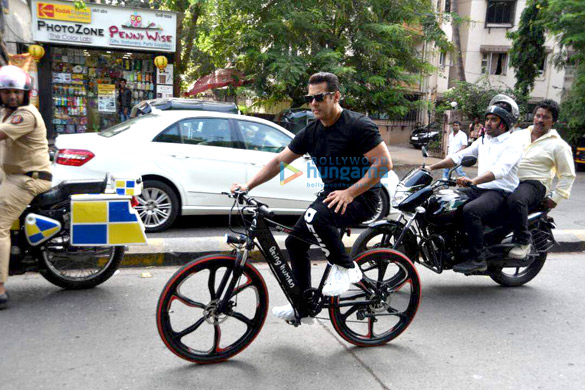salman khan and sohail khan arrive at the launch of being human e cycle in mumbai 3