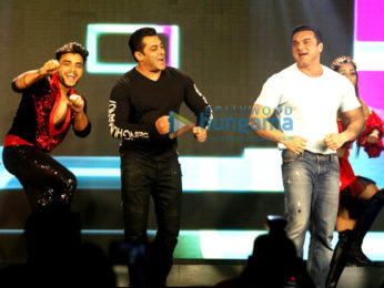 Salman Khan introduces Matin Ray Tangu at Tubelight song Launch