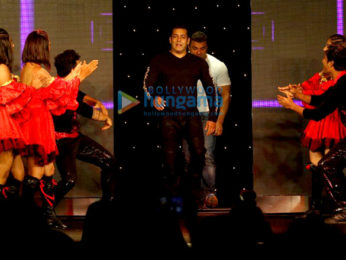Salman Khan introduces Matin Ray Tangu at Tubelight song Launch