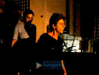Shah Rukh Khan snapped post a dubbing session in Bandra