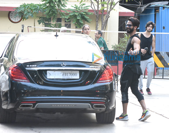 shahid kapoor and wife mira snapped at the gym 5
