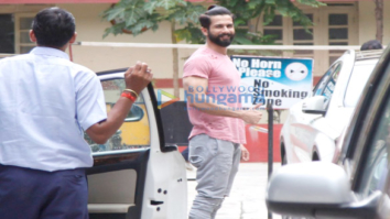 Shahid Kapoor snapped at the gym today