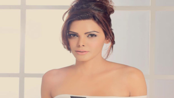 SEXY! Sherlyn Chopra ups the heat quotient sporting an off shoulder top