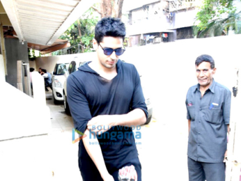 Sidharth Malhotra snapped post meeting in Bandra