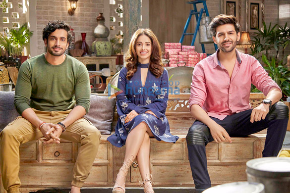 sonu ke titu ki sweety 2 4