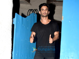 Sushant Singh Rajput, Sara Ali Khan, Amrita Singh and Abhishek Kapoor snapped at Olive