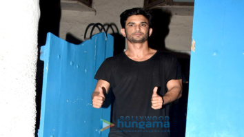 Sushant Singh Rajput, Sara Ali Khan, Amrita Singh and Abhishek Kapoor snapped at Olive