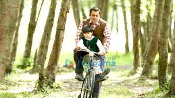 Movie Stills Of The Movie Tubelight