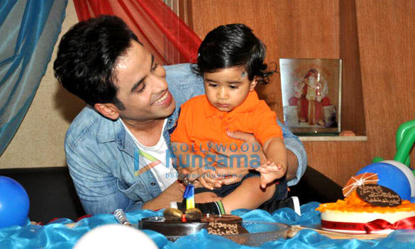 Tusshar Kapoor celebrates son Laksshya’s 1st birthday at his home in Juhu Tusshar Kapoor celebrates son Laksshya’s 1st birthday at his home in Juhu