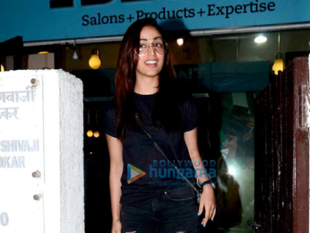 Yami Gautam snapped post salon session at B'Blunt
