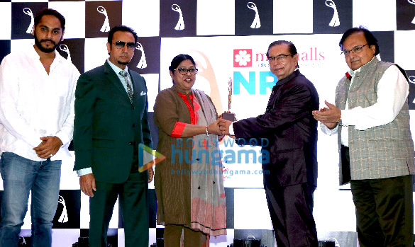 Zeenat Aman, Gulshan Grover grace the NRI Achievers Awards at The Club