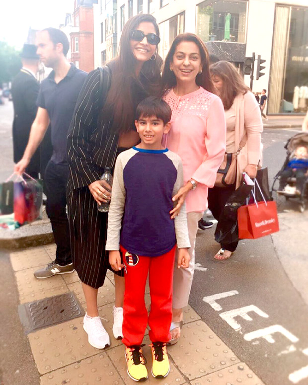 Check out: Sonam Kapoor vacations with rumoured boyfriend Anand Ahuja; bumps into Juhi Chawla in London