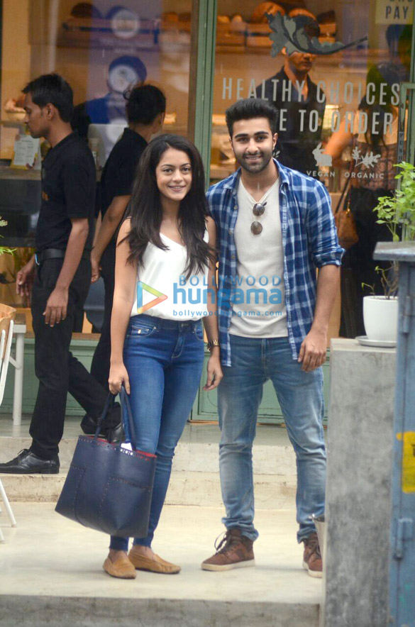 aadar jain and anya singh snapped at kitchen garden 5