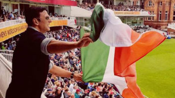 Watch: Akshay Kumar clarifies about holding the Indian flag upside down during Women’s Cricket World Cup finals