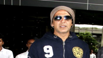 Akshay Kumar returns from London