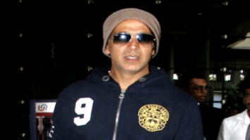 Akshay Kumar returns from London