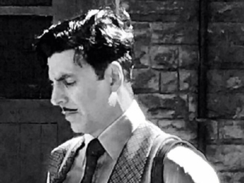 BREAKING: Akshay Kumar’s retro look in Reema Kagti’s Gold is intriguing