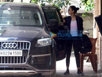 Alia Bhatt snapped at her gym in Bandra