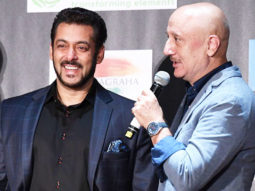 Anupam Kher’s HILARIOUS Introductory Speech At IIFA 2017 New York