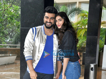 Arjun Kapoor and Athiya Shetty snapped promoting the film Mubarakan