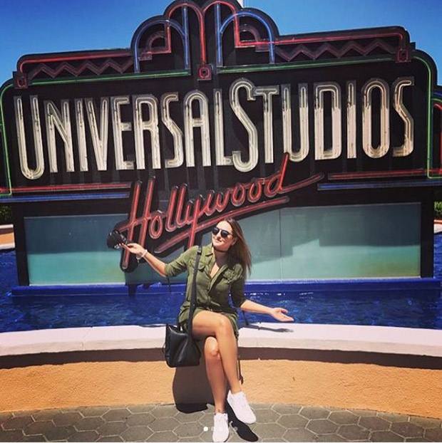 Check out Sonakshi Sinha brings out her inner child during her visit to Universal Studios-1