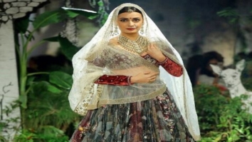WOW! Dia Mirza mesmerizes as a royal bride in Anju Modi ensemble at India Couture Week 2017