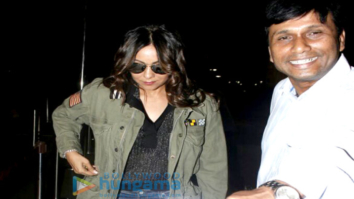 Gauri Khan departs for London