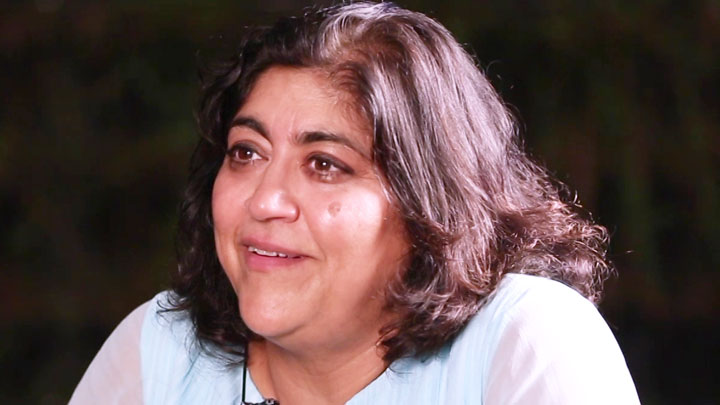 Gurinder Chadha's AMAZING Rapid Fire | SRK | Salman Khan | Aamir Khan ...