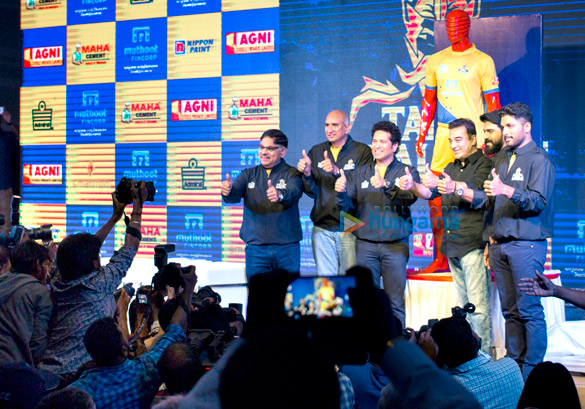 Kamal Haasan graces the launch of Sachin Tendulkar’s Pro Kabbadi league team Tamil Thalaivas Kamal Haasan graces the launch of Sachin Tendulkar’s Pro Kabbadi league team Tamil Thalaivas