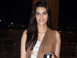 Kriti Sanon SPOTTED Leaving For IIFA New York 2017