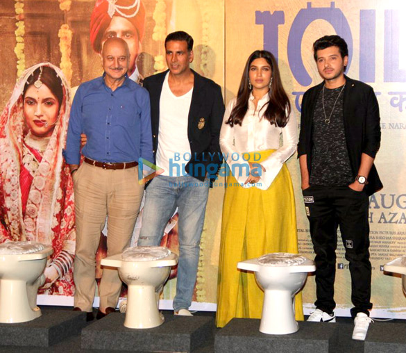 media meet of toilet ek prem katha with akshay kumar anupam kher bhumi pednekar 2