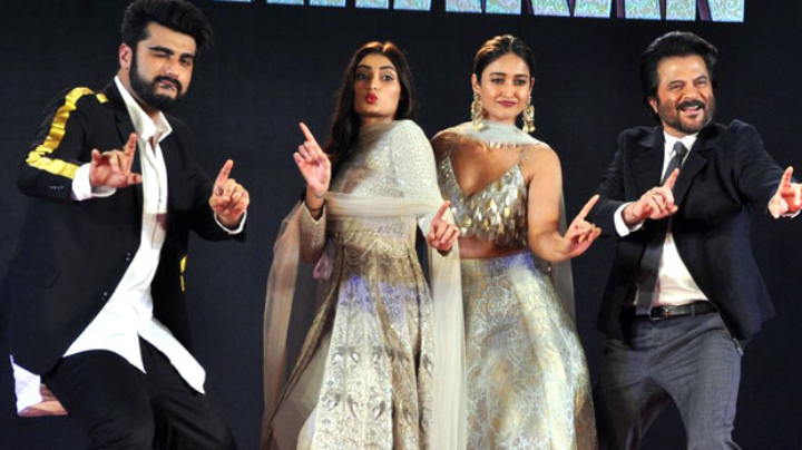 Mubarakan Team’s HILARIOUS Dancing Entry | Mubarakan Sangeet Event Mubarakan Team’s HILARIOUS Dancing Entry | Mubarakan Sangeet Event