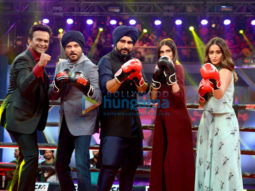 Mubarakan team promotes their film on Super Boxing League