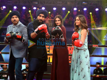 Mubarakan team promote their film on Super Boxing League