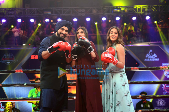 mubarakan team promote their film on super boxing league 5