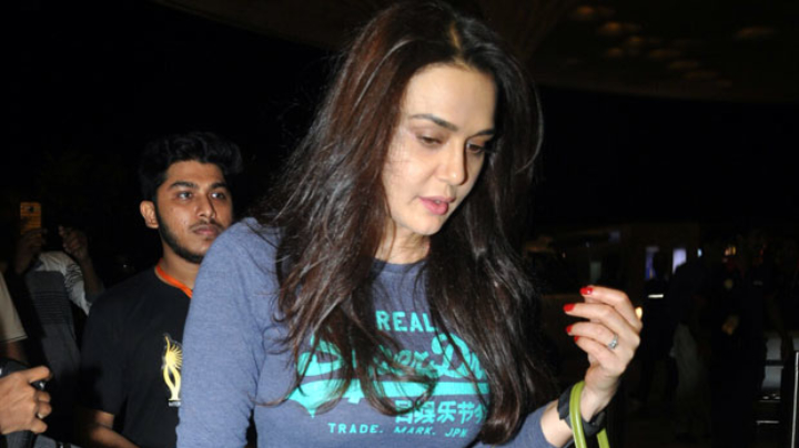 Pretty Preity Zinta Was Seen Leaving For IIFA New York 2017 Pretty Preity Zinta Was Seen Leaving For IIFA New York 2017
