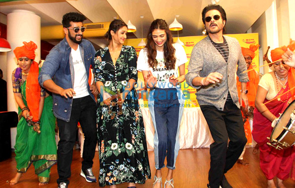 promotions of mubarakan at radio mirchi 98 3 fm office 2